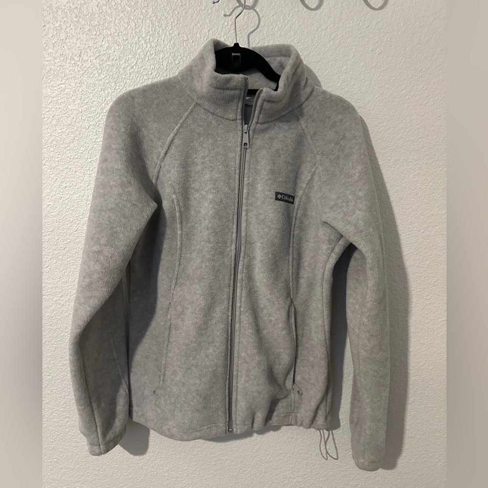 Women’s Columbia fleece jacket Medium